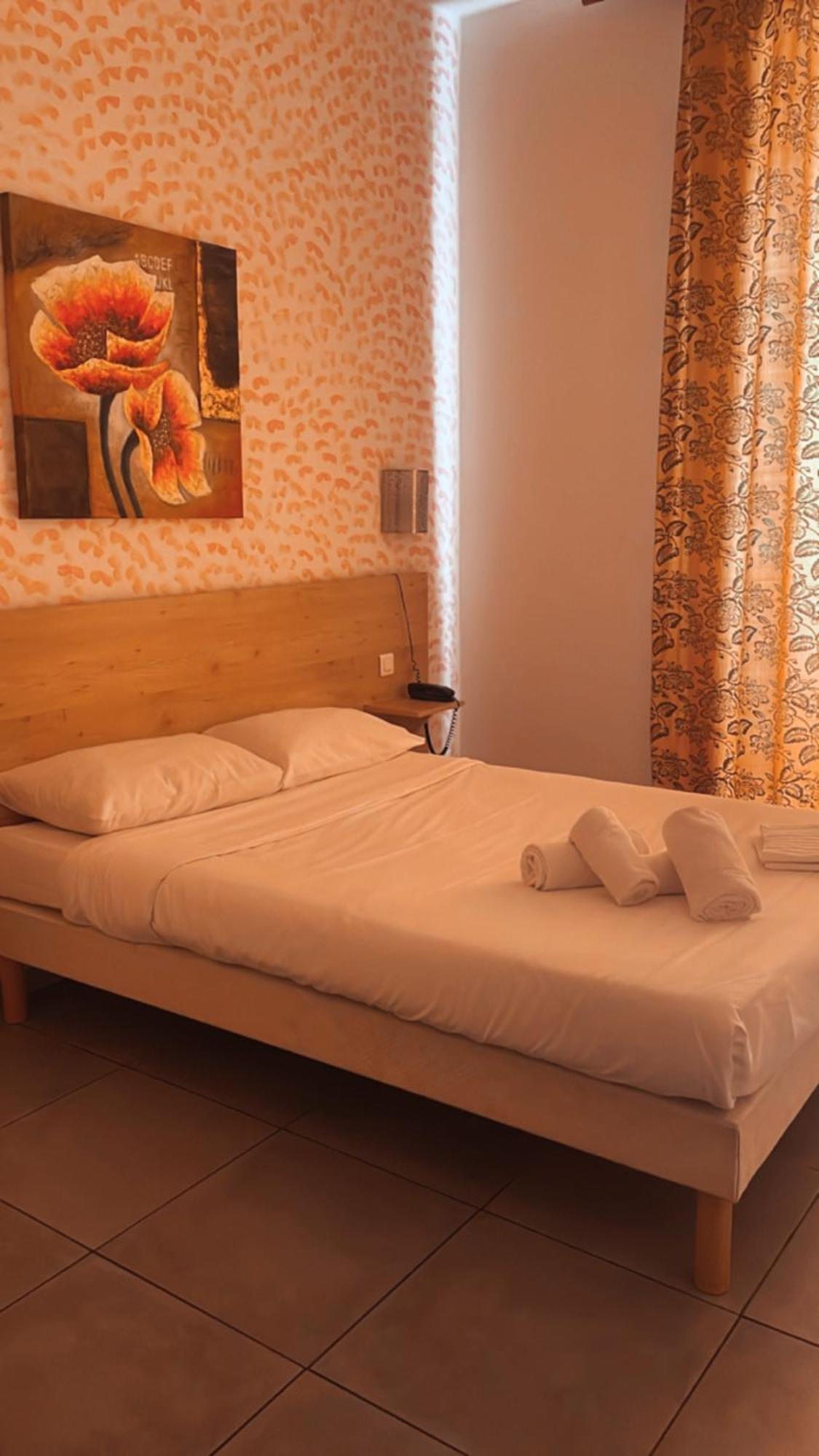 Hotel Riviera Бастия Экстерьер фото